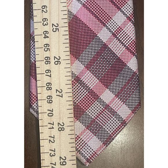 Countess Mara Pink Hand Made 100% Silk Men’s Neck Tie Made In China - Picture 5 of 10